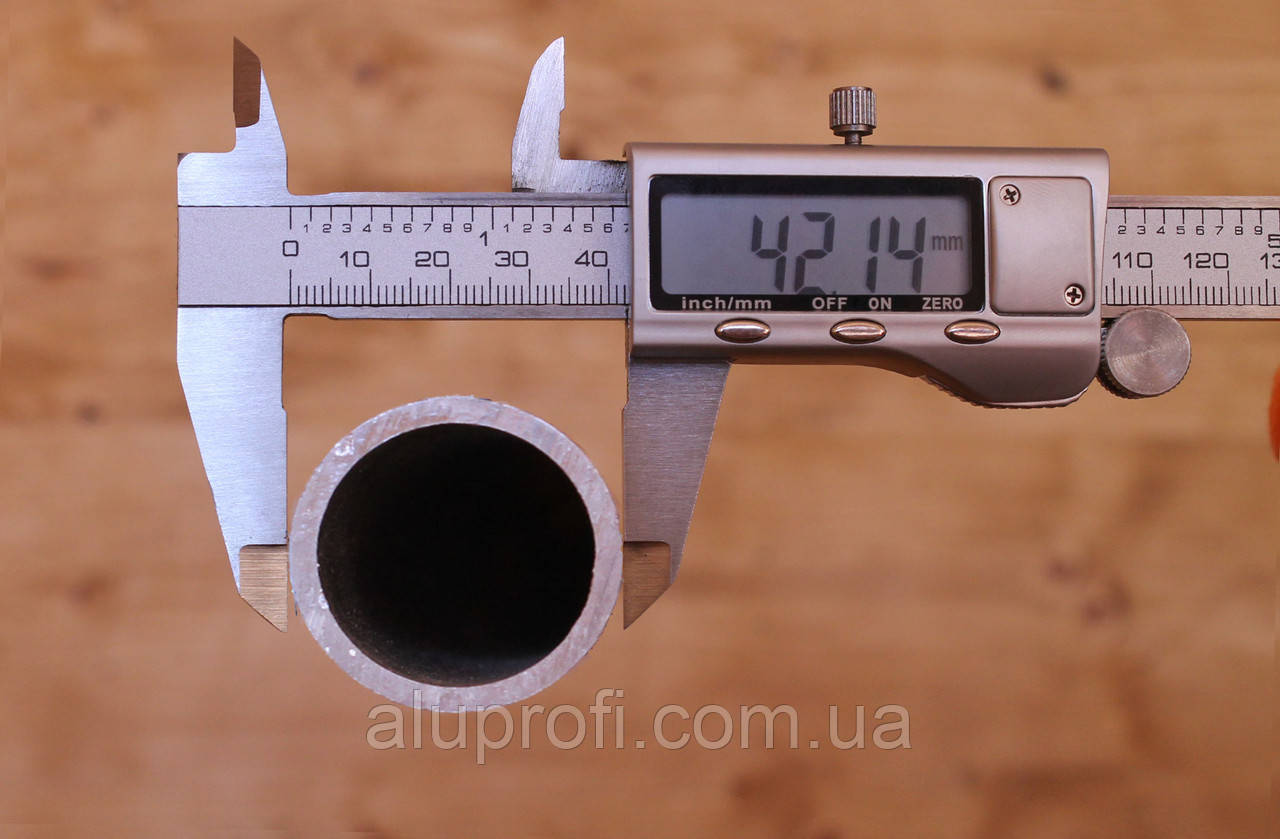 Труба алюмінієва ф42 мм (42х1,5 мм) АД31