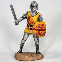 Фигурная статуэтка сувенир Рыцарь с мечом и щитом