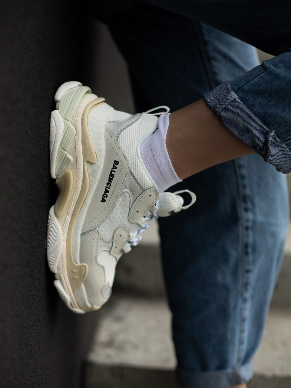 balenciaga cream