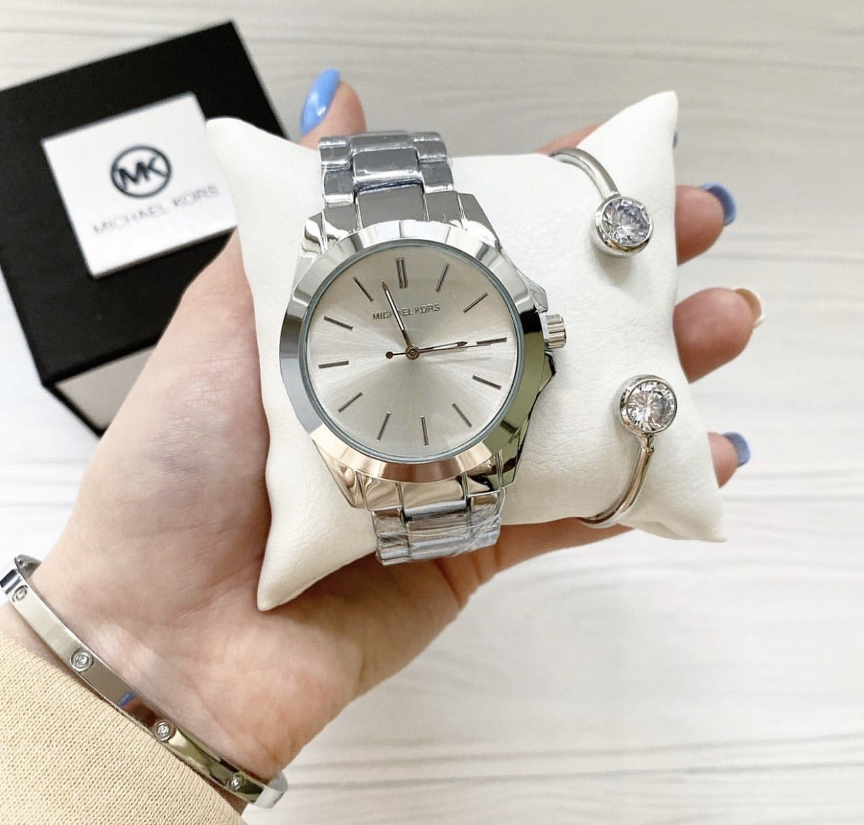 Жіночі годинники Michael kors опт дроп