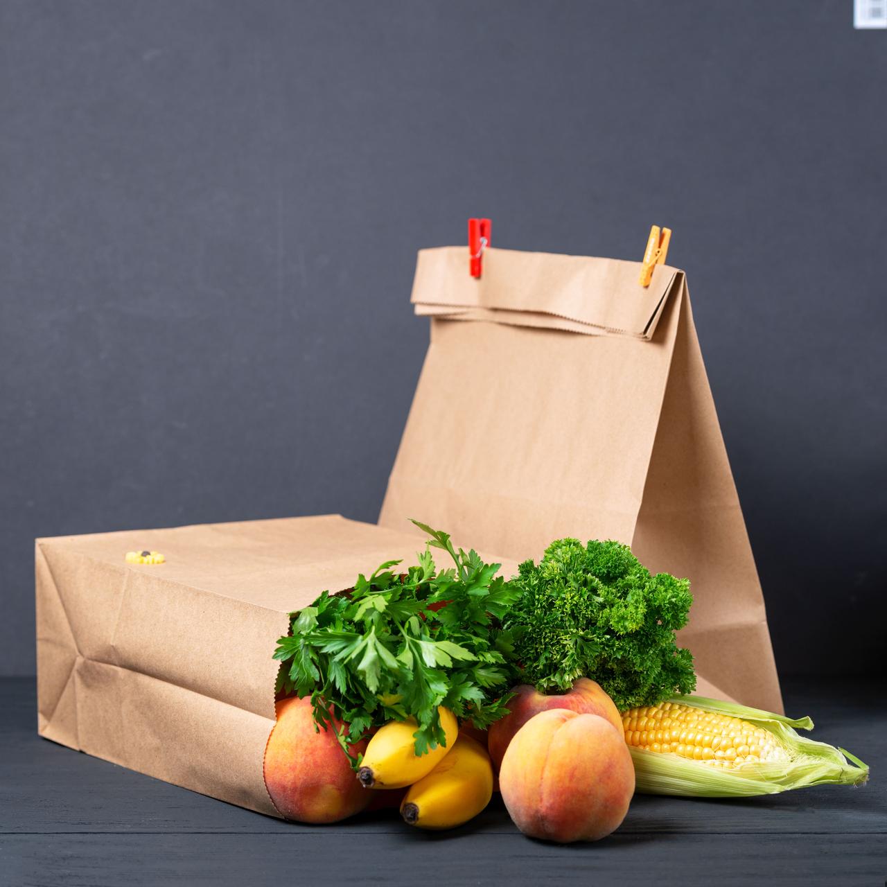 Большой крафт пакет с широким дном для продуктов или для еды на вынос