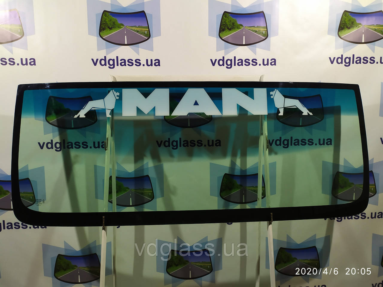 MAN TGM 18.340 лобове скло кабіна L, триплекс