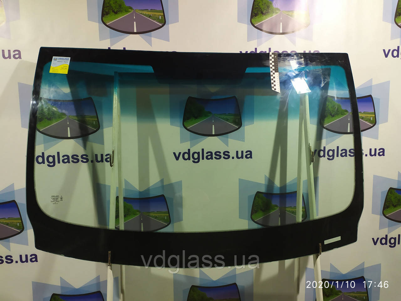 Лобове скло Renault Traffic (2001-), Opel Vivaro (2001-), Nissan Primastar X83, триплекс