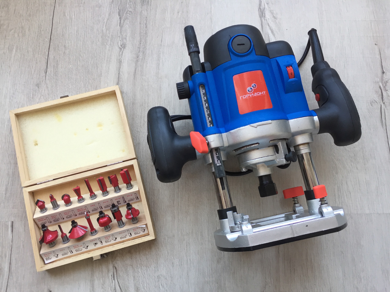 ✔️ Фрезер ГОРИЗОНТ МФ-2020 | 2500W