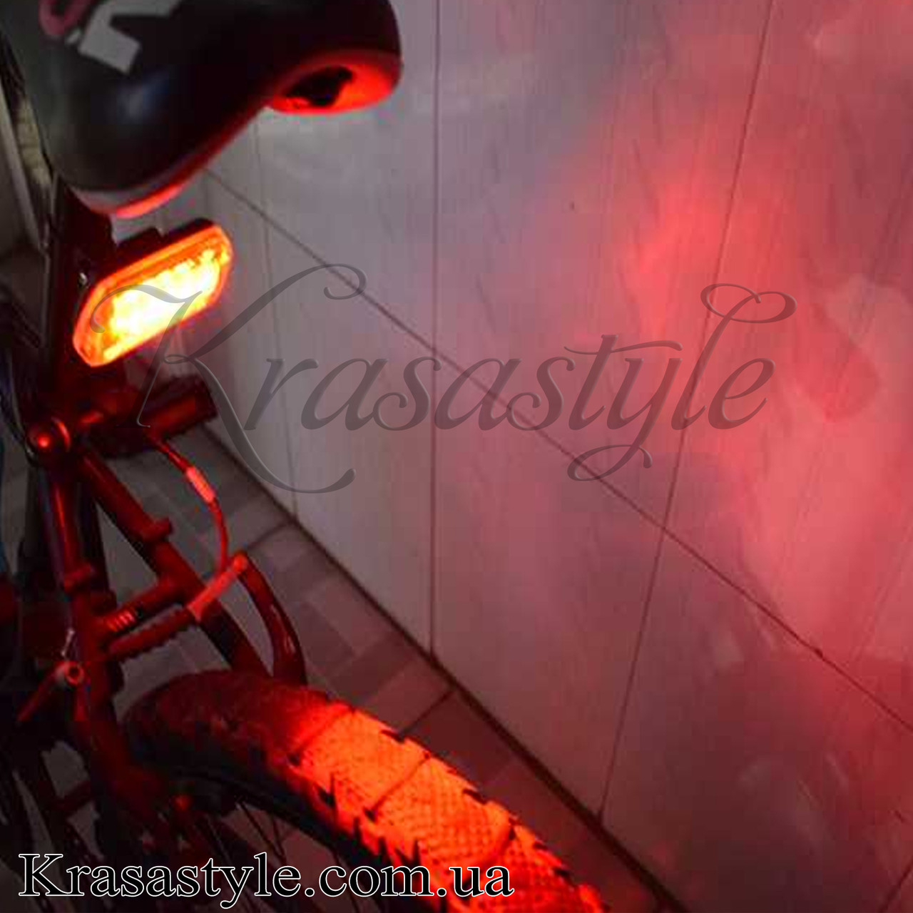 Вело Стоп Сигнал 6 Режимов — Купить Недорого на Bigl.ua (942405106)