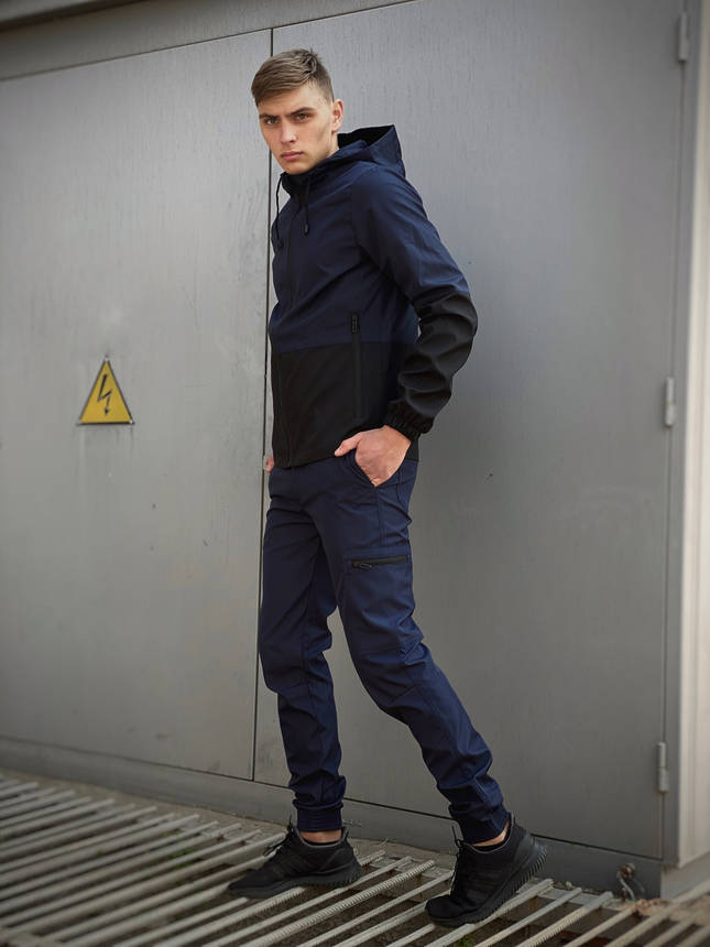 Чоловічий костюм синьо-чорний демісезонний Intruder Softshell Light Куртка чоловіча синя, сині штани чорні, фото 2