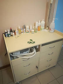 Тумба с УФ лампой V99