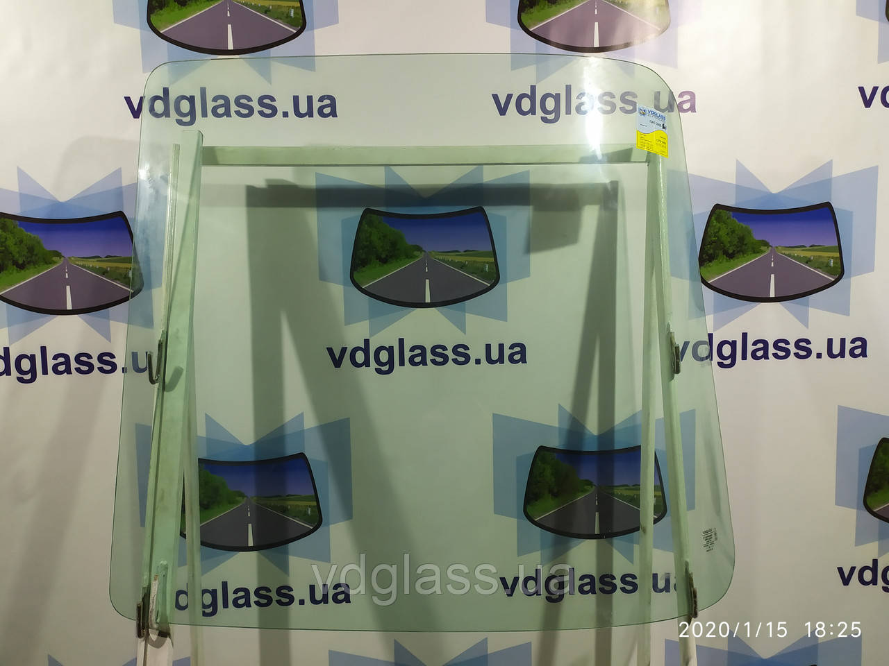 ПАЗ 3205, 4234 лобовое стекло от украинского производителя автостекла - фото 1 - id-p10364498