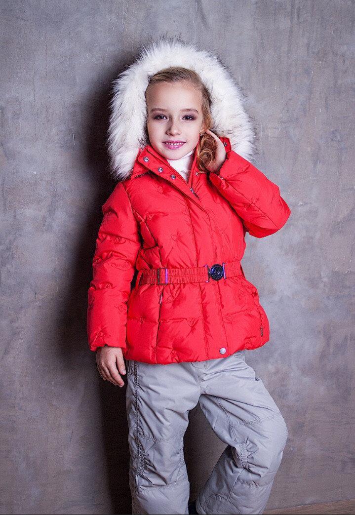 Яскрава дитяча куртка для дівчинки POIVRE BLANC Франція 246621-2117736 Червоний  ⁇  Верхній одяг для дівчаток