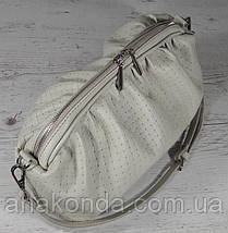 623 Натуральна шкіра, Об'ємна сумка клатч pouch. Сумка жіноча бежева молочна — шкіряна сумка пельмінь екрю, фото 4