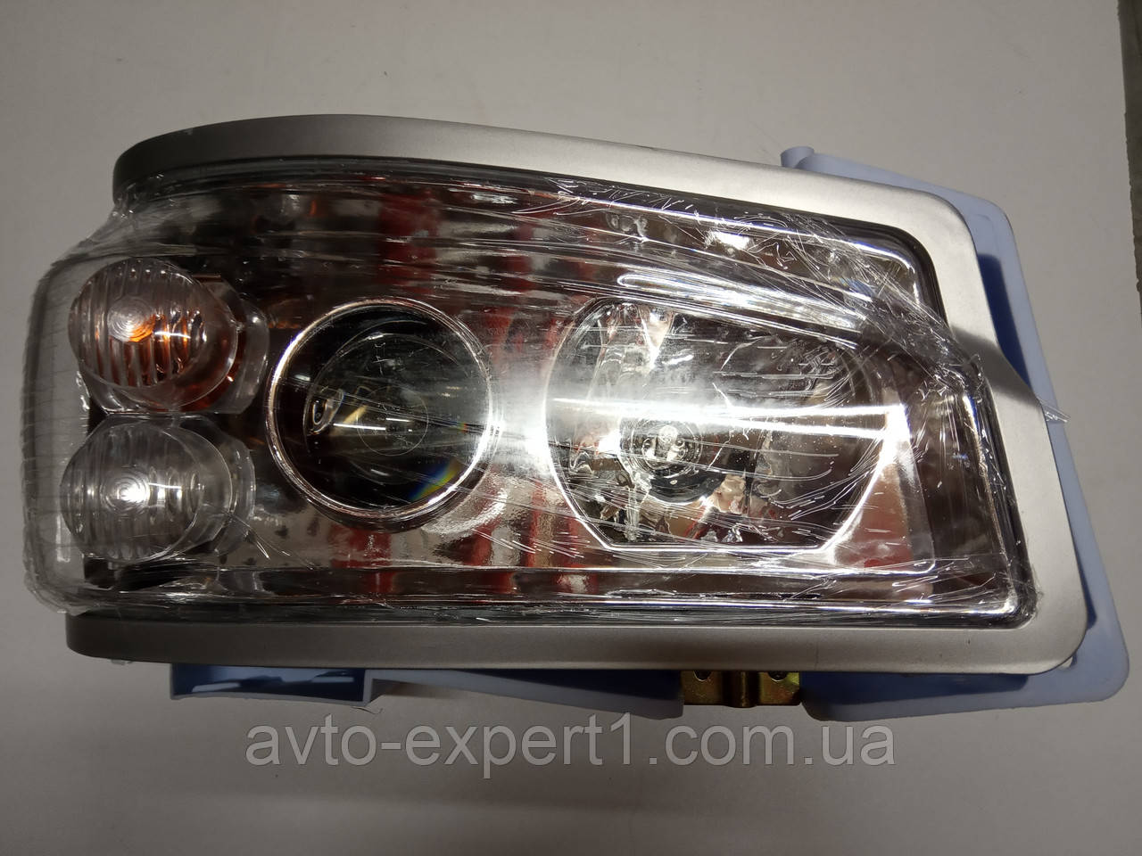 Фара R у зборі (без лінзи) HOWO WG9719720002, фото 1