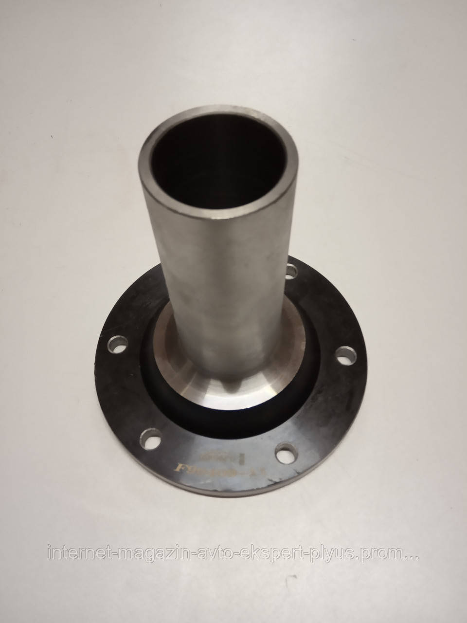 Кришка-стакан КПП (кругла) кришка первинного вала HOWO, фото 1