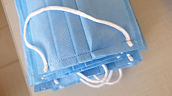 Маска 3-шарова, одноразова