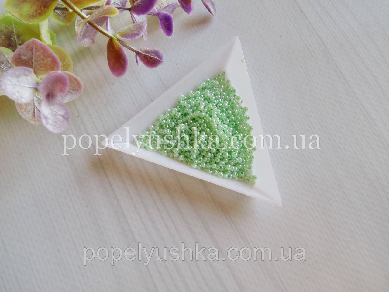 Бісер чеський оливково-зелений (прозорий) (10 г), фото 1