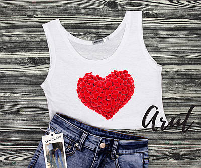 Жіночий кроп-топ із друкованим малюнком Серце
