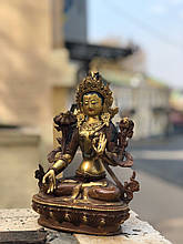 Статуя Біла Тара