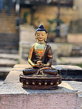 Статуя Будда Шак'ямуні