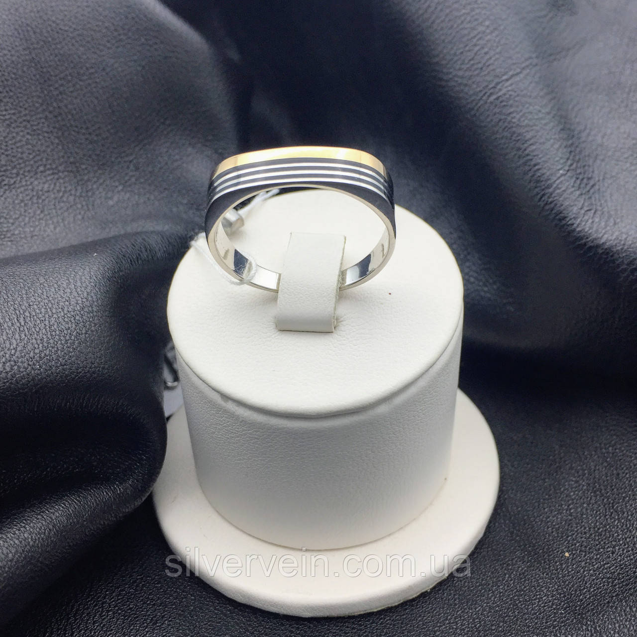 Чоловіче срібне кільце із золотою пластинкою., фото 1
