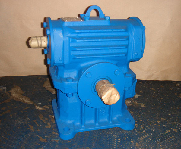 Редуктор РЧН-120-15,5-61-ДО-ДО-В-У2-С черв'ячний одноступінчатий Україна, фото 1