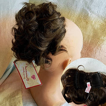 Шиньон накладка коротка на гребінцях темно-русява 988-8