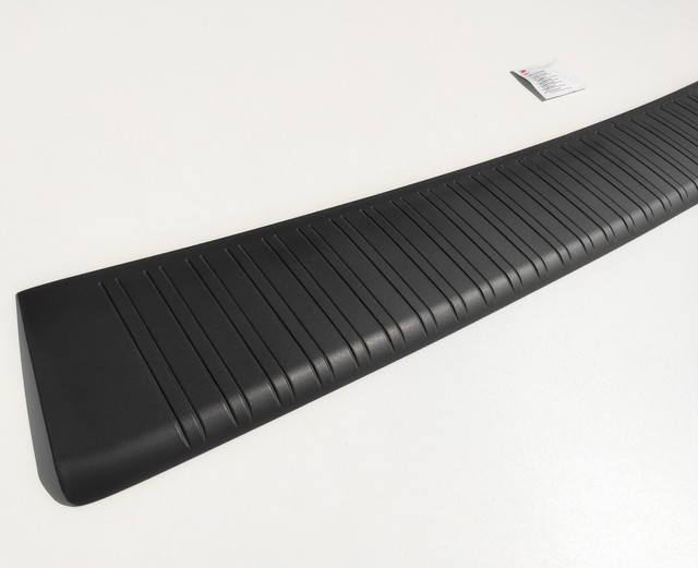 N-54 pu rear bumper protector