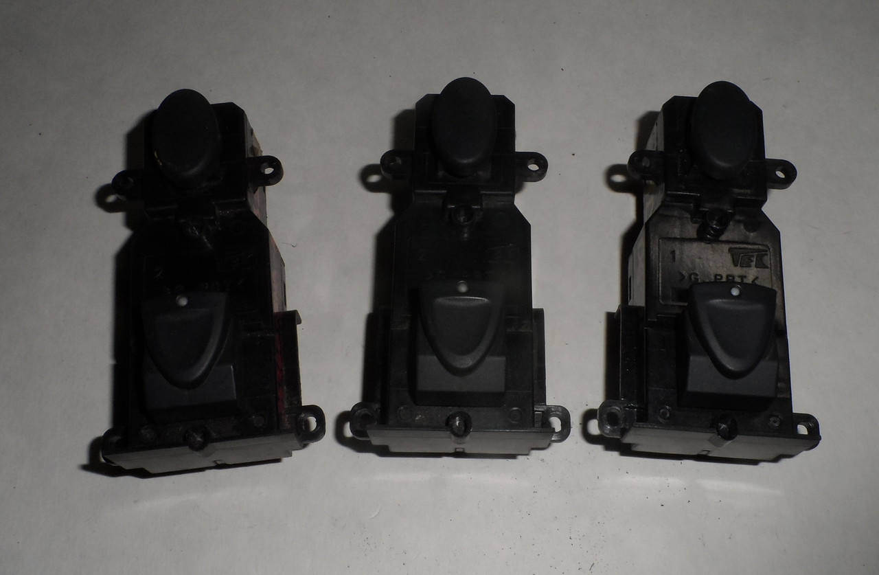 Кнопка склопідіймача передня права Honda Civic 4D 2006-2012 35760SNAA53ZA