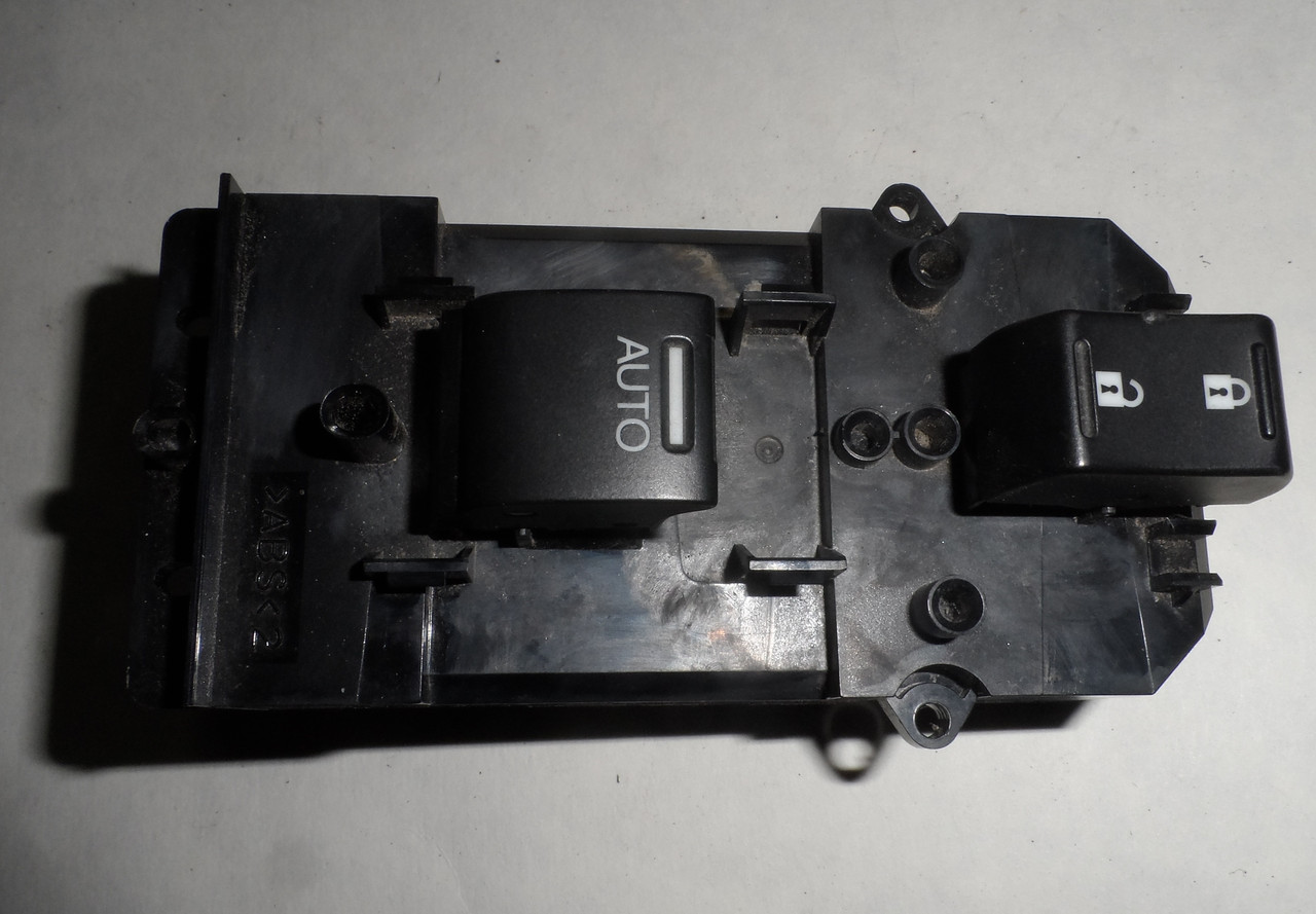 Кнопка склопідіймача Honda Pilot 35760SZAA21