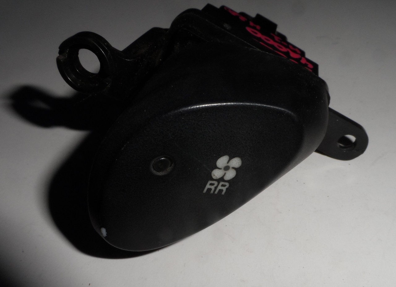 Кнопка опалення заднього Hyundai H1 936204A000, фото 1