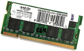 Оперативна пам'ять для ноутбука SODIMM DDR2 1Gb 533MHz 4200s CL4 Б/В MIX