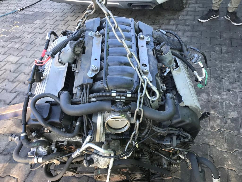 Крышка грм n62b48 бмв е70. Двигатель n62b44. Сальник 48. Сальник nok 48*62*9 toyota. 8.