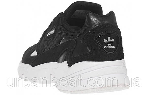 Adidas falcon black online