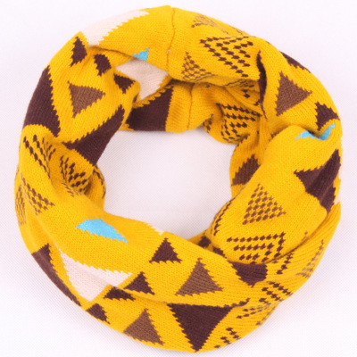Шарф-снуд дитячий жовтий теплий з геометричним візерунком, фото 1