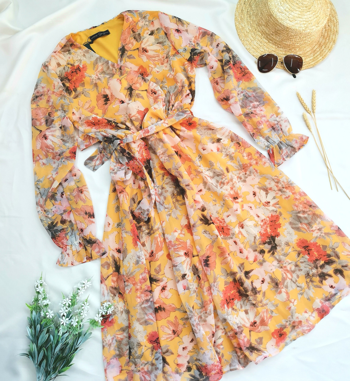 Жіноче плаття жовтогаряче з квітковим принтом, фото 1