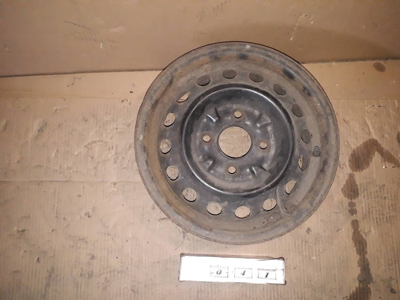 No41 Б/в диск R14 4x114.3 ET40 DIA 67.1 для Hyundai Accent 1995-2009