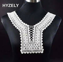 Нашивная аплікація на одяг комір манежке