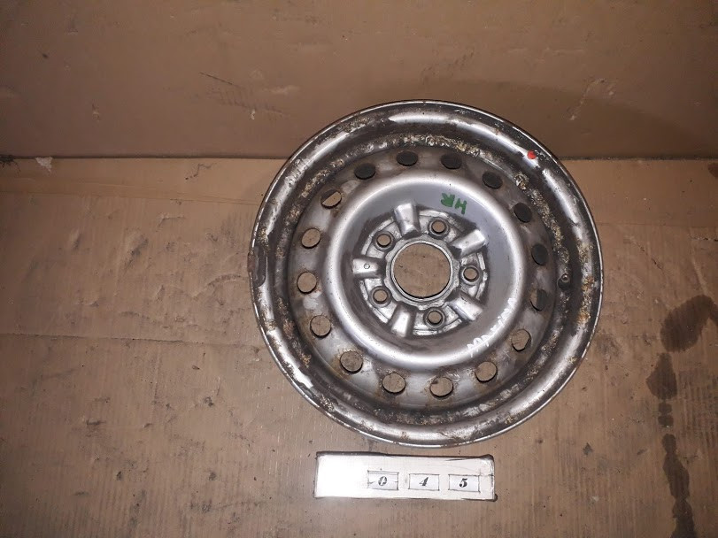 No45 Б/в диск R14 4x114.3 ET35 DIA 66.1 для Nissan Maxima 1980-1985