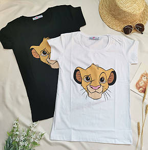 Біла жіноча футболка принт король лев