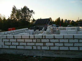 Зведення стін з газобетону Київ