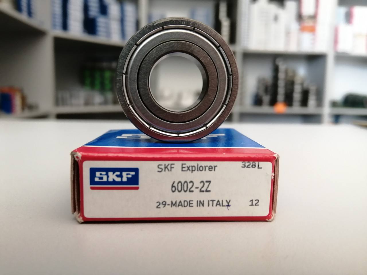 Купить Подшипник 6002.2Z (80102) SKF, 15х32х9 мм, шариковый радиальный ...