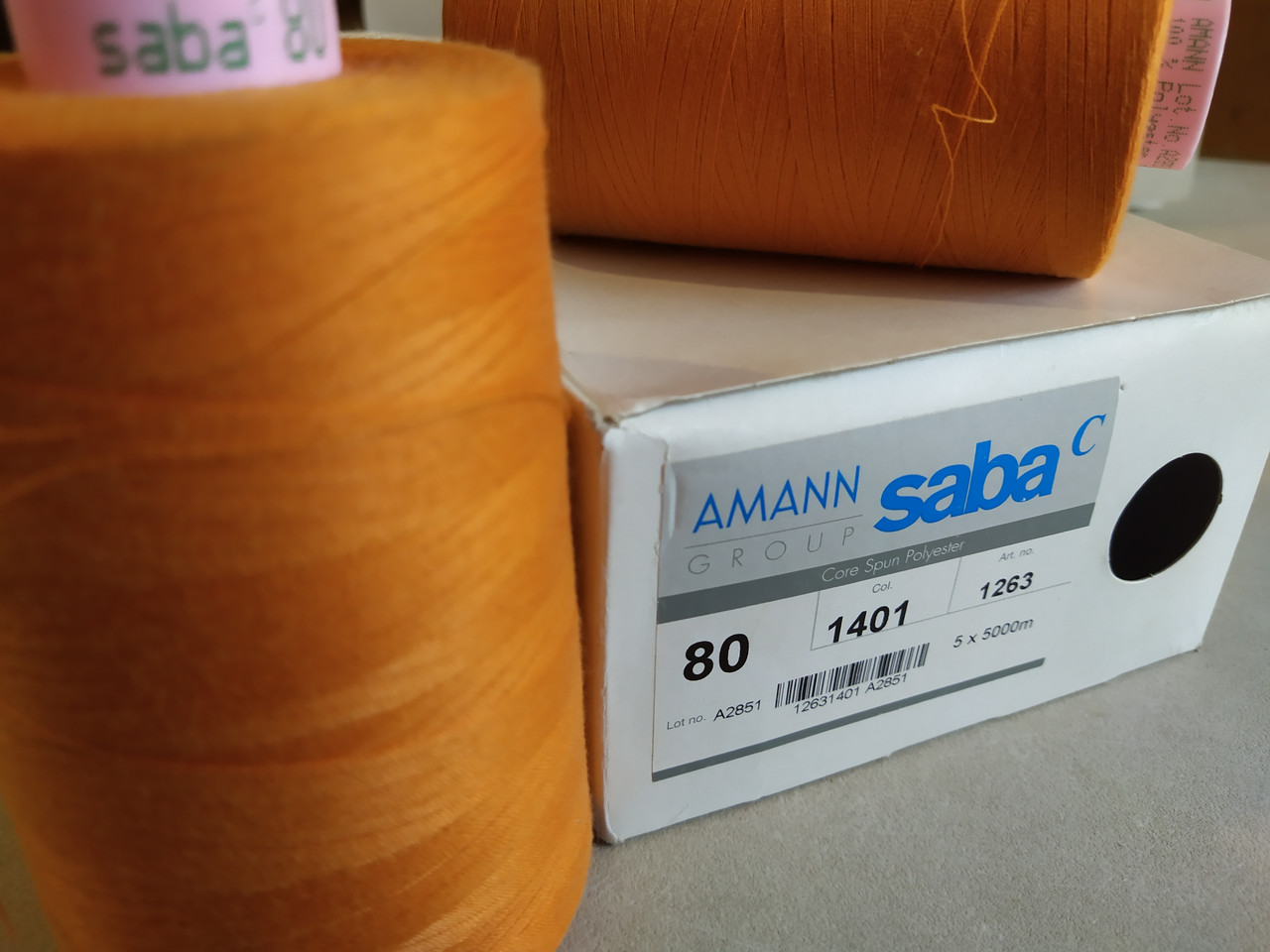 Нитки армированные AMANN Saba C №80 5000м акционный цвет (1401) оранжевый - фото 3 - id-p1161524519