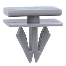 Кліпса кріплення молдингу двері на Opel