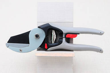 Секатор Bellota 3402