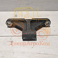 Кронштейни навішування ЮМЗ