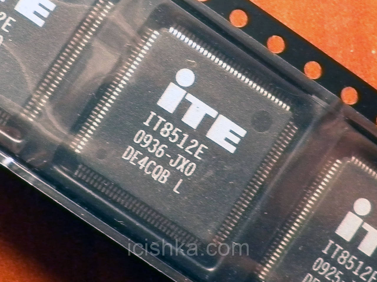 ITE IT8512E JXO — Мультиконтролер, фото 1