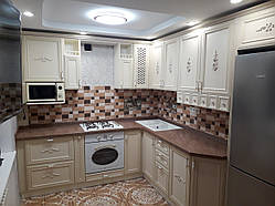 Кухні з фасадами МДФ профіль "Рафаелло"