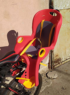 Дитяче велокрісло. З діркою BG 8. Велокресло. Дитяче крісло для велосипеда. Крісло для велосипеда.