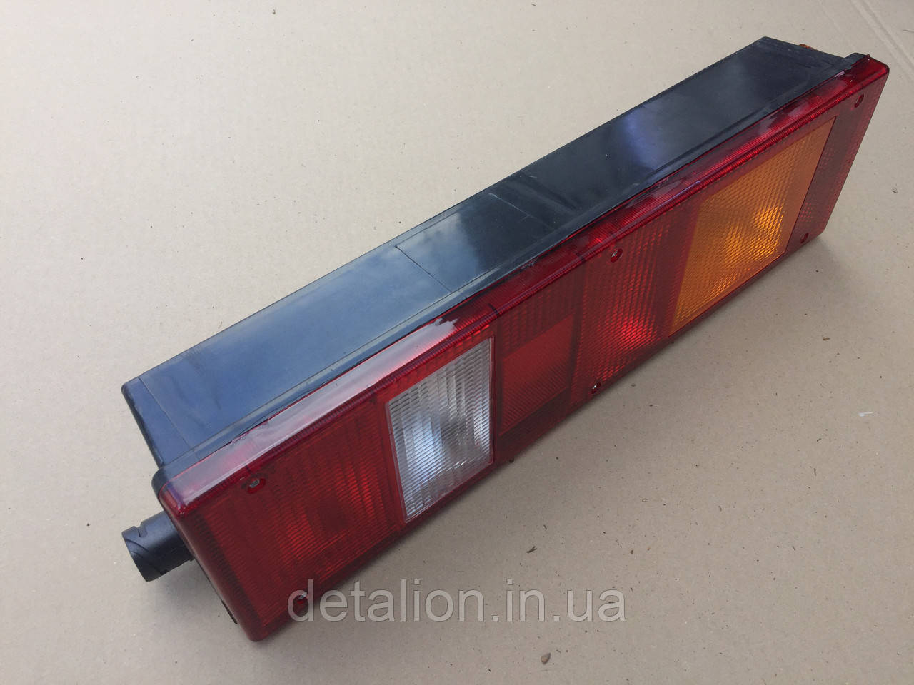 Ліхтар МАЗ, КАМАЗ (ЄВРО) RVI, SCANIA задній правий з бічним роз'ємом 24 В 7462.3716, фото 1