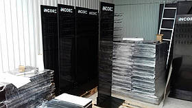 Перфорированная стойка торговая