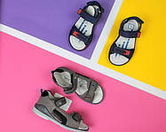 Босоніжки і сандалі для хлопчиків