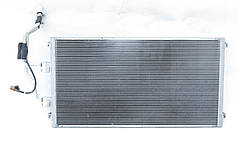 Радіатор кондиціонера Nissan Leaf AZE0 (13-17) SL/SV 92110-3NK0B